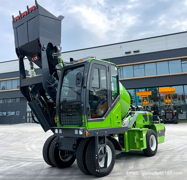 4.0 CBM Self-Loading Concrete Mixer