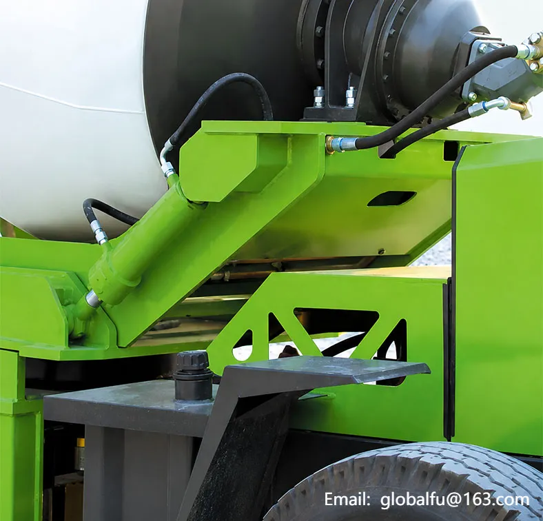 3.5CBM Self-Loading Concrete Mixer