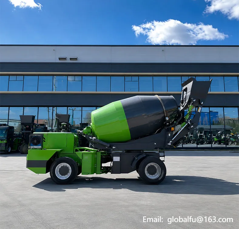 5.5 CBM Self-Loading Concrete Mixer