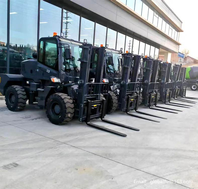Rough-terrain forklift