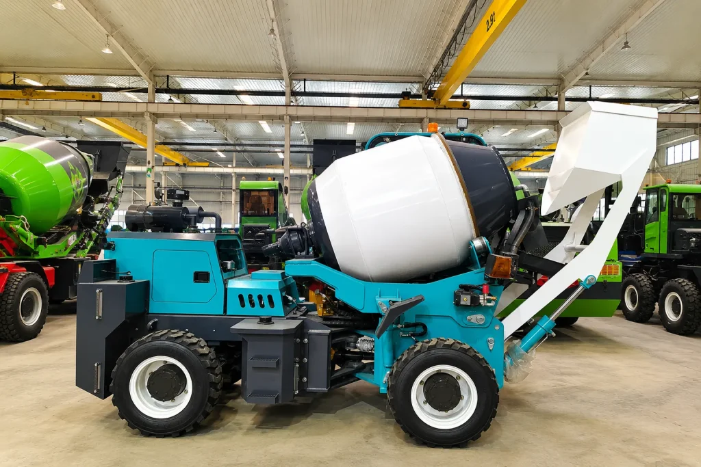 Self-Loading Concrete Mixer with Pump: Does That Combination Exist? 4 0.8CBM Self-Loading Concrete Mixer
